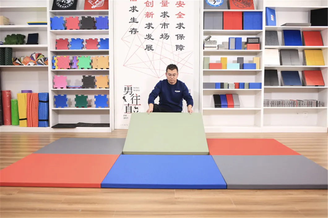 Custom Color Used Tatami MMA Kick Boxing Judo Tatami Mat