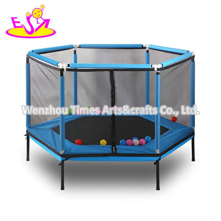 Custom Size Indoor Children Trampoline Park with Protective Net M01A002