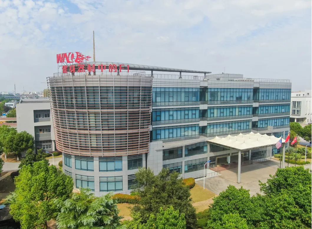 Wnq-7618A Semi-Commercial Elliptical/Cross Trainer